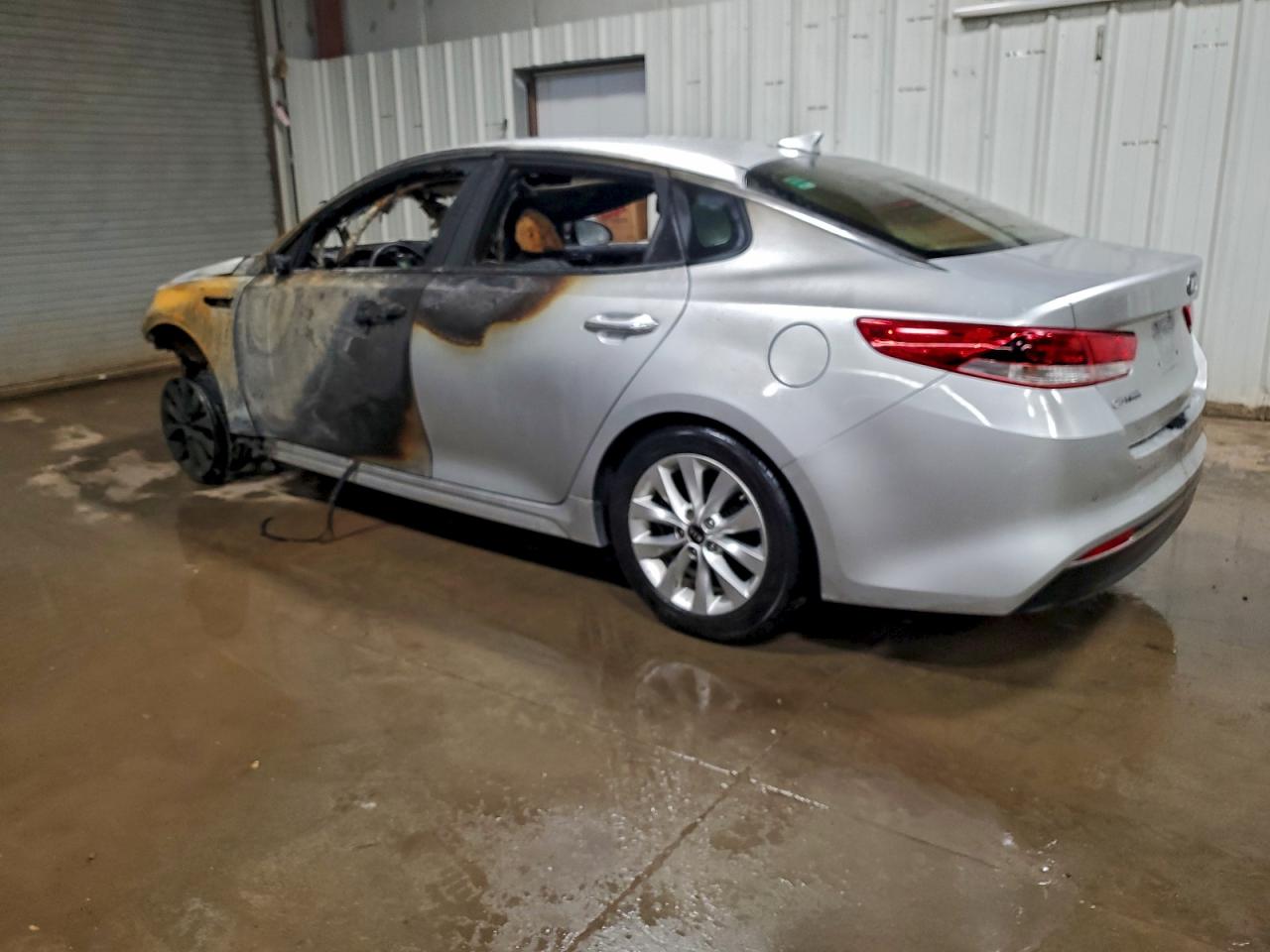 2018 KIA OPTIMA LX photo 2