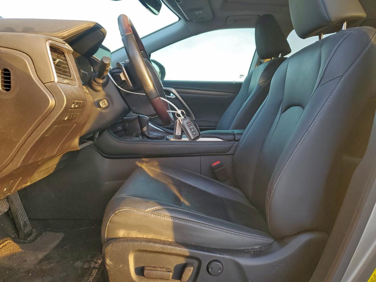 2021 LEXUS RX 350 photo 25