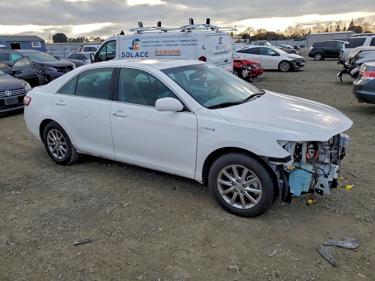 2011 TOYOTA CAMRY HYBRID photo 7