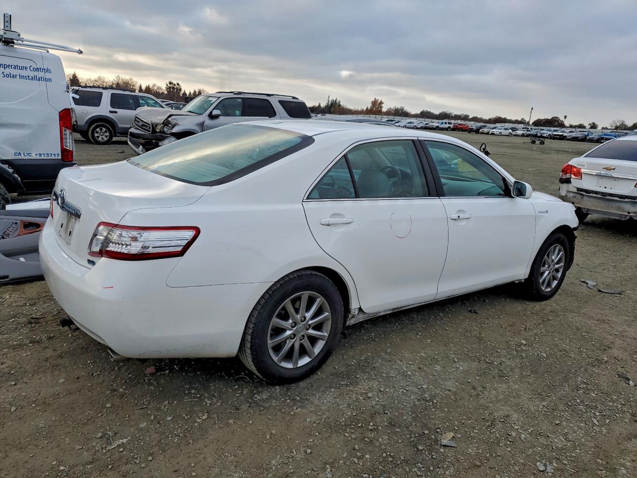 2011 TOYOTA CAMRY HYBRID photo 5