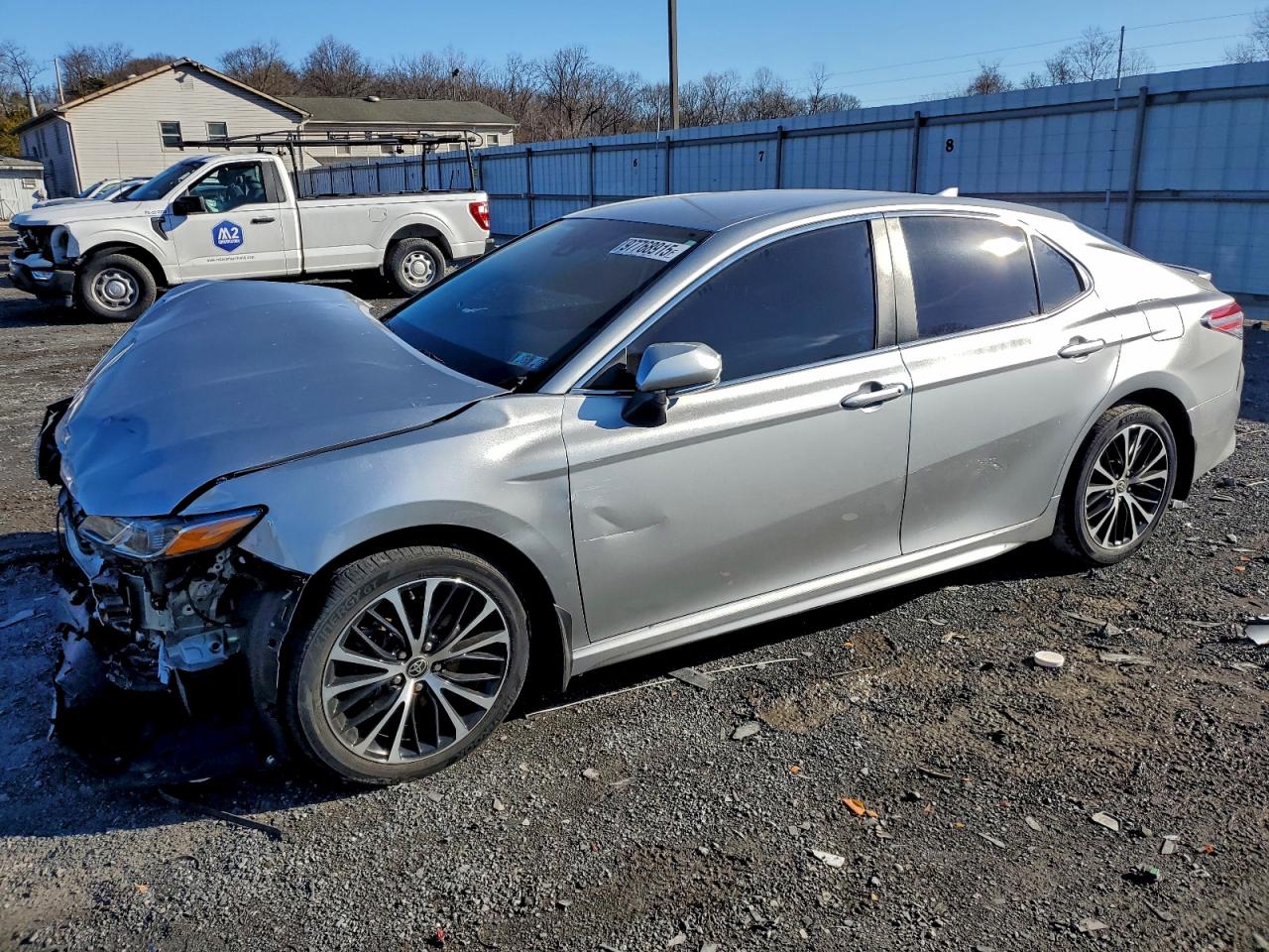2020 TOYOTA CAMRY
