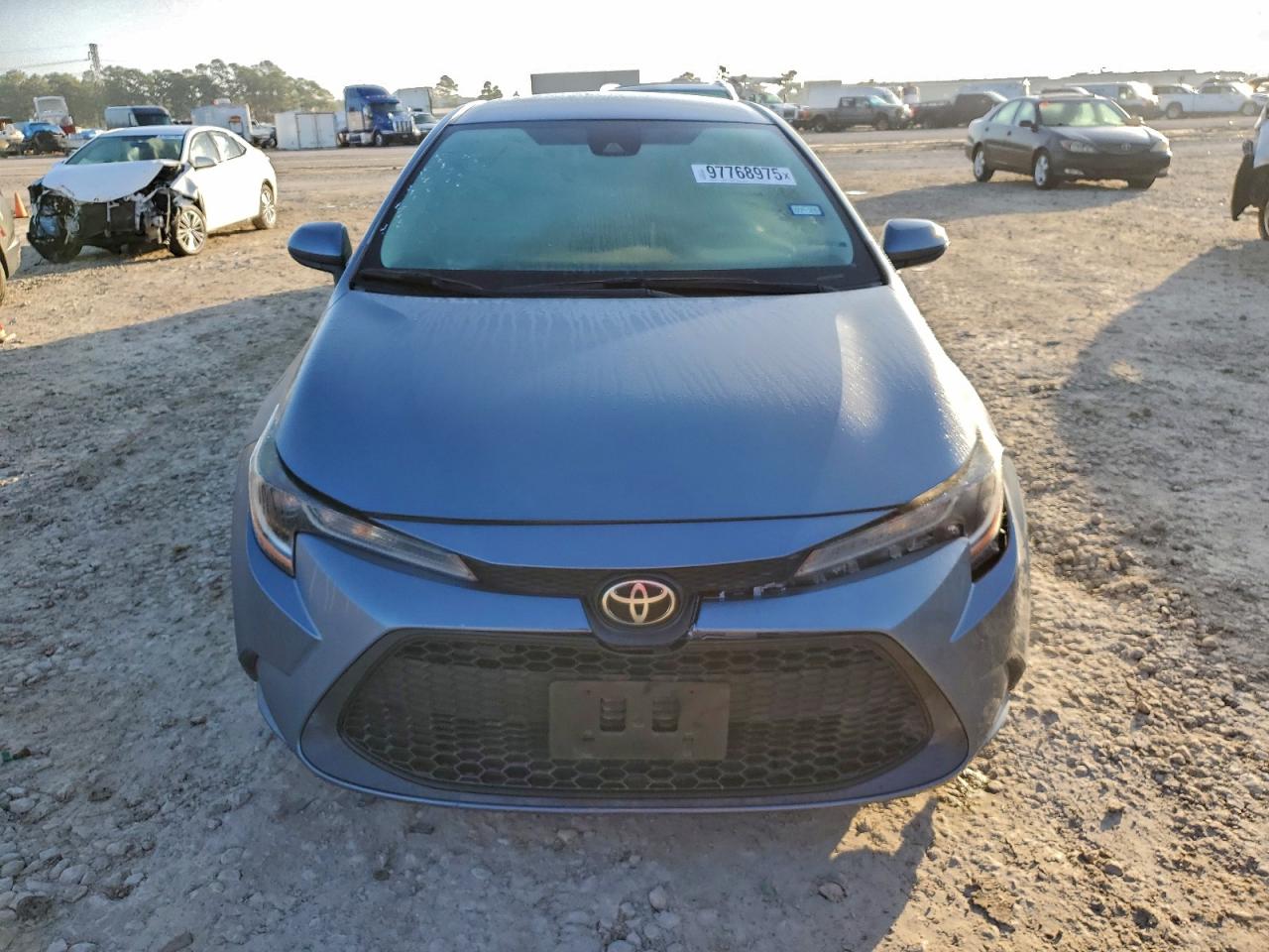 2021 TOYOTA COROLLA LE photo 5