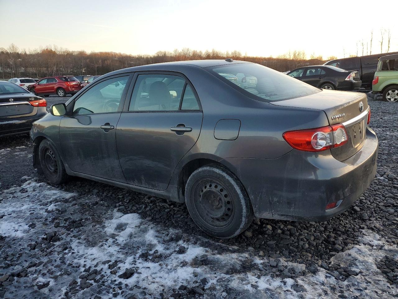 2011 TOYOTA COROLLA BASE photo 2