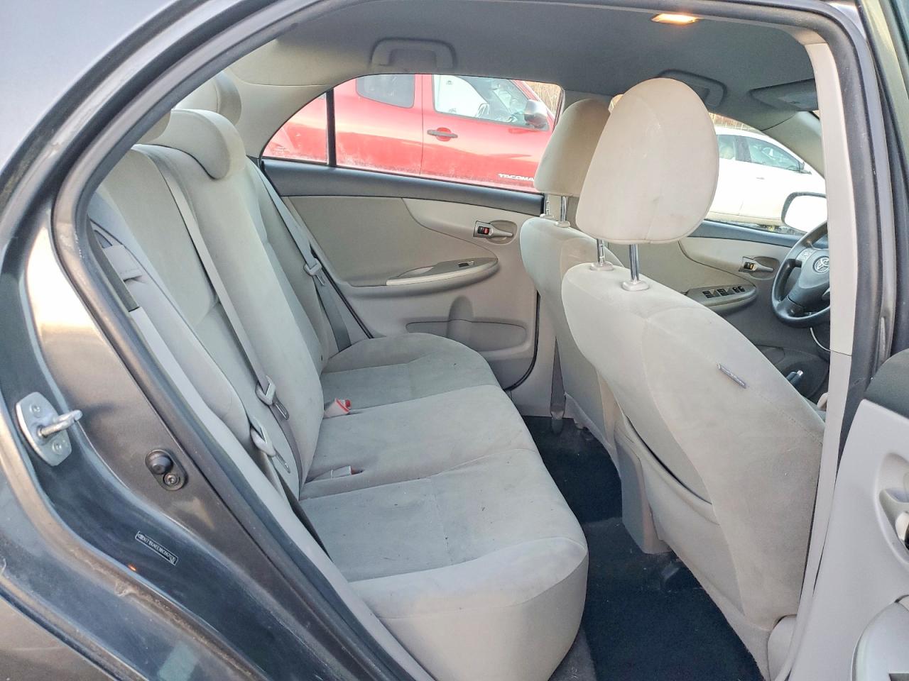 2011 TOYOTA COROLLA BASE photo 10
