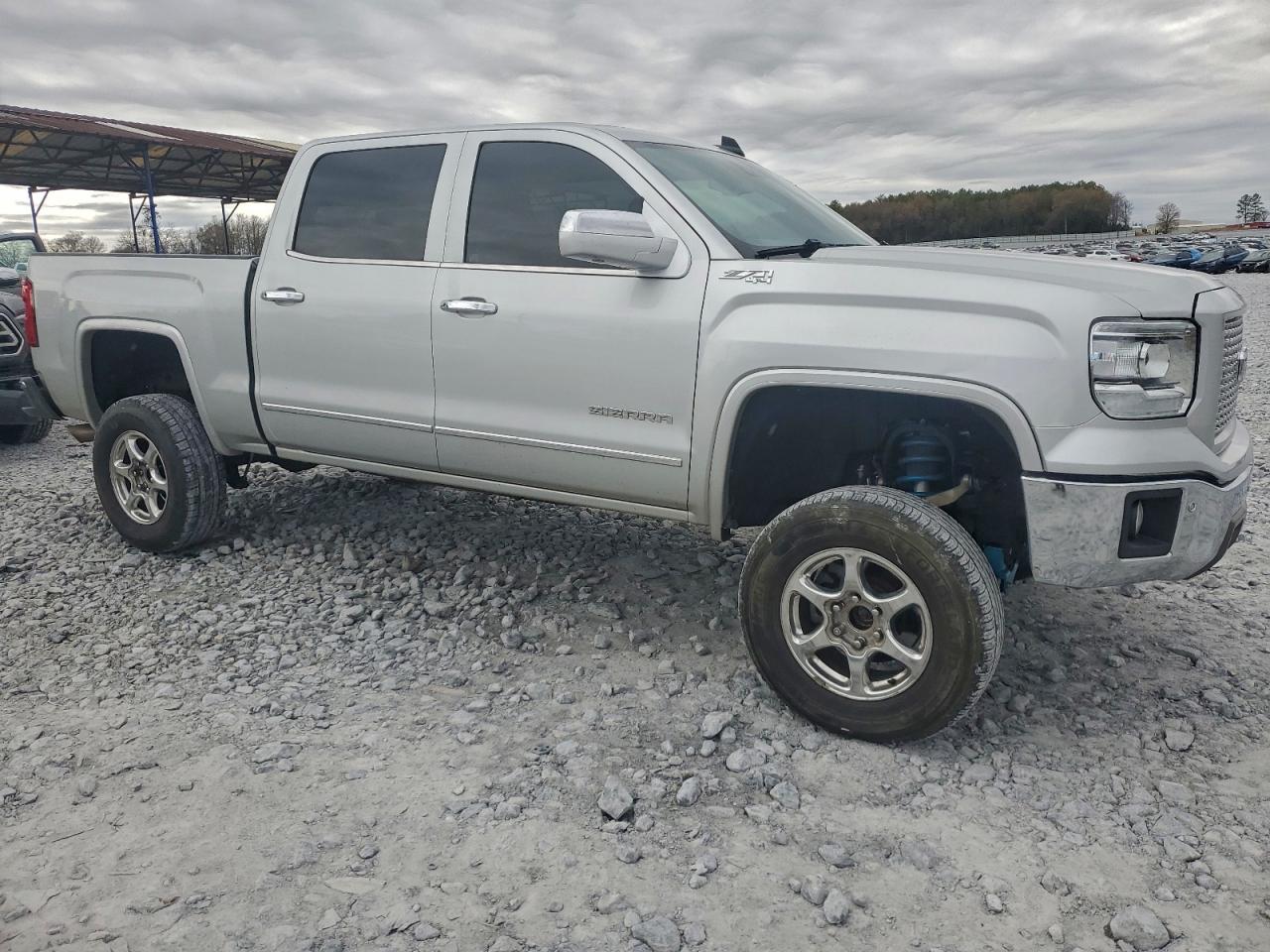 2015 GMC SIERRA K1500 SLT photo 4
