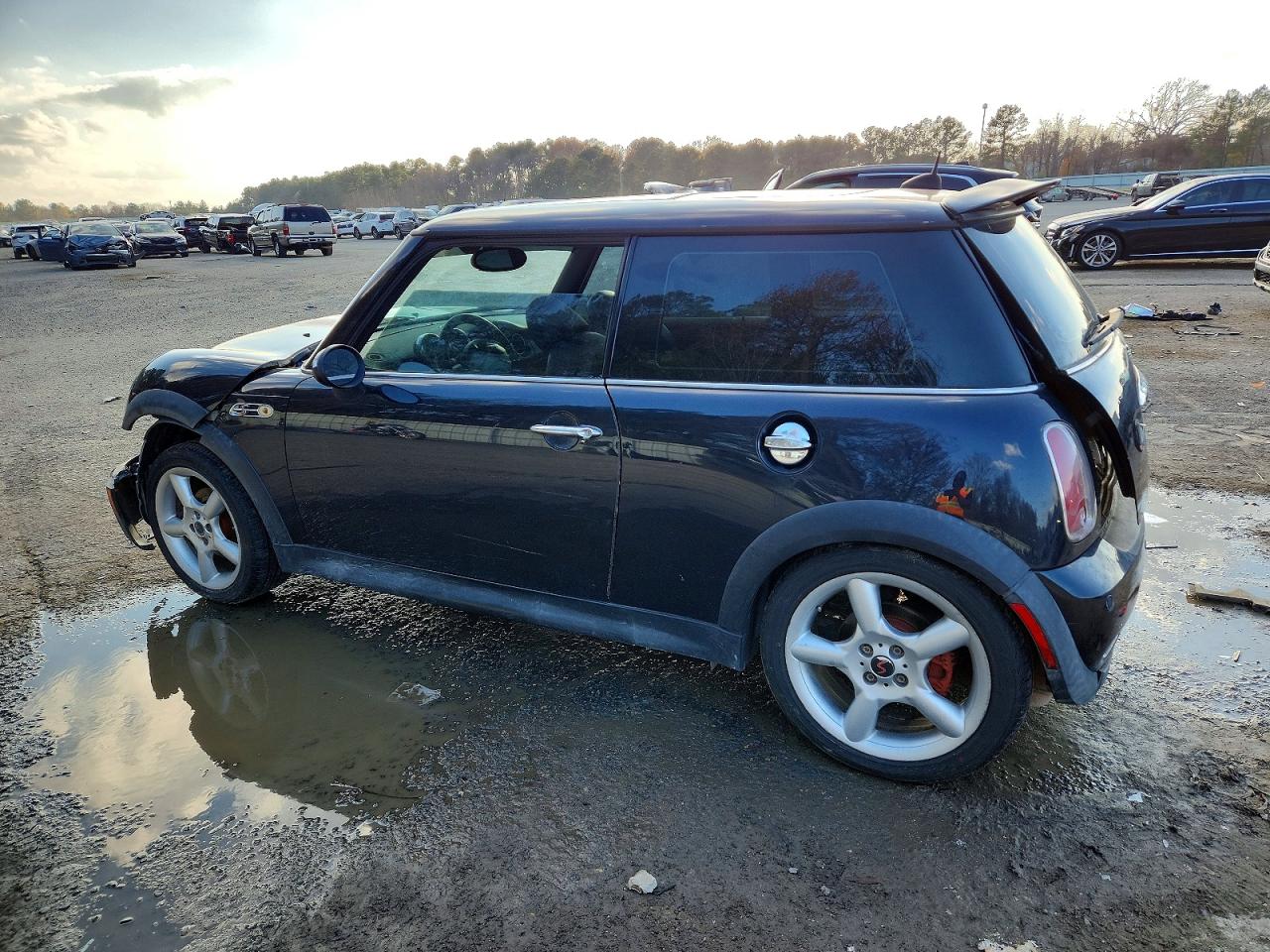 2006 MINI COOPER S photo 2