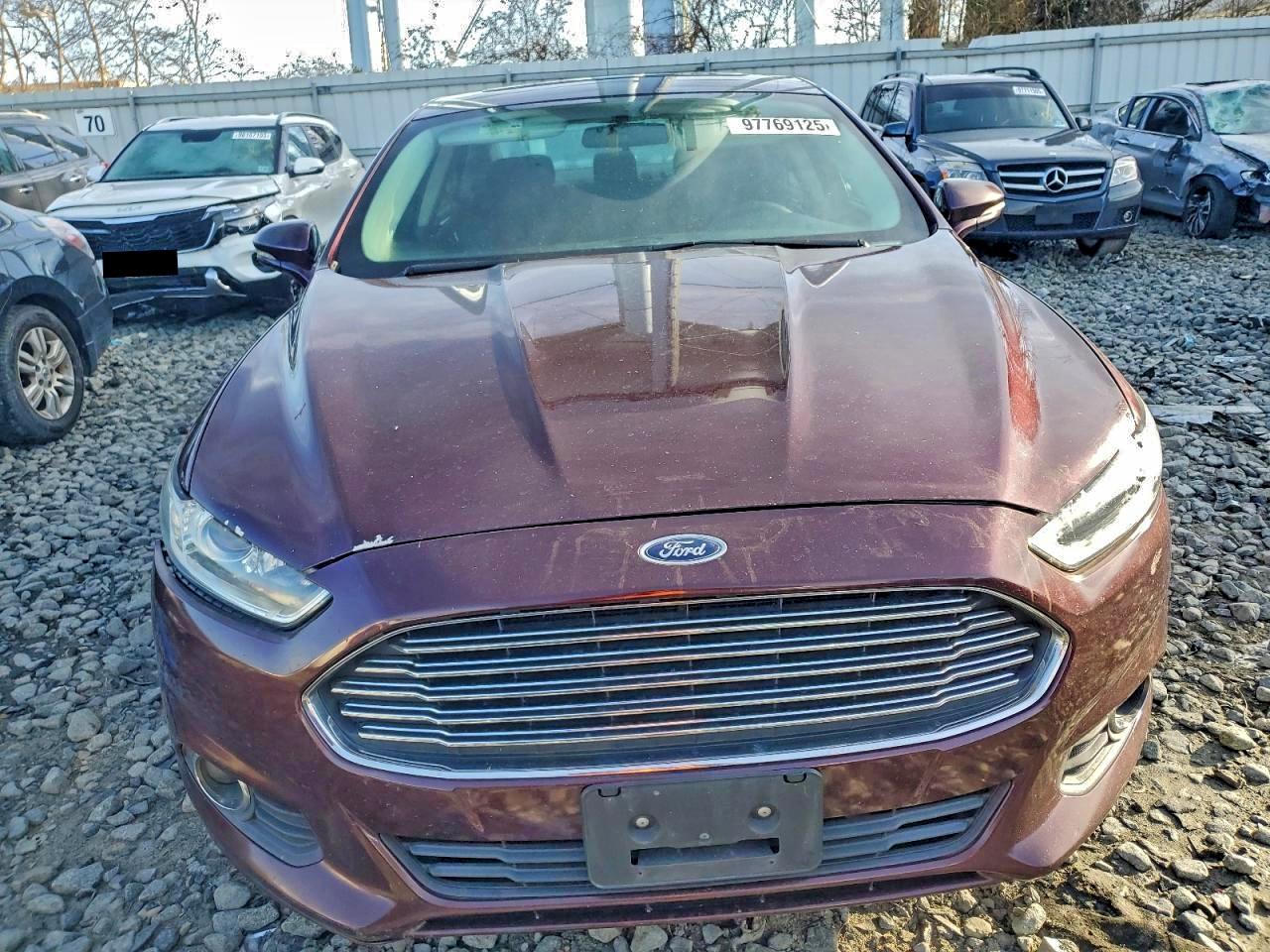 2013 FORD FUSION SE photo 5