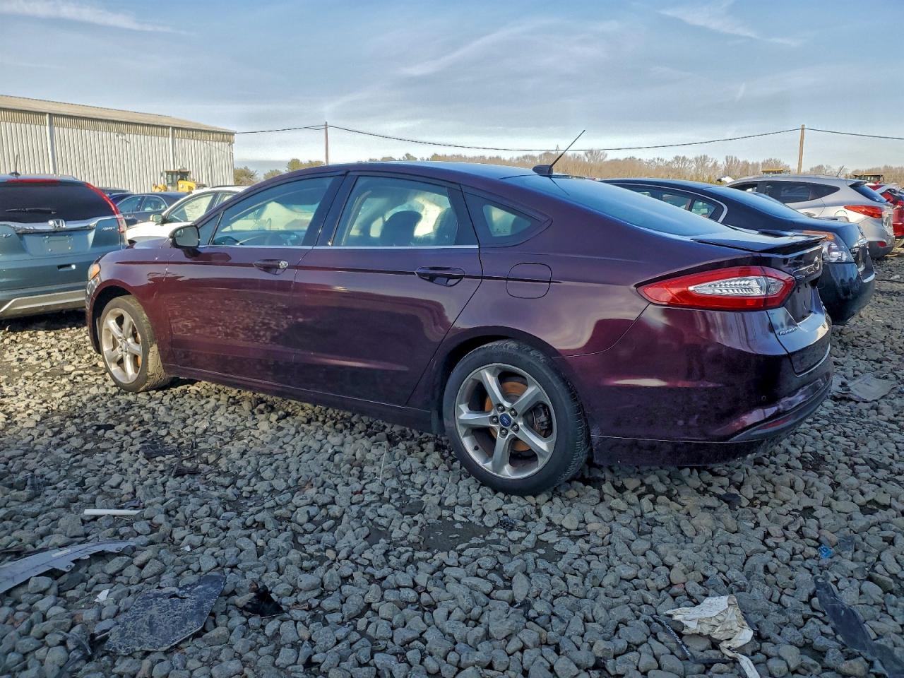 2013 FORD FUSION SE photo 2