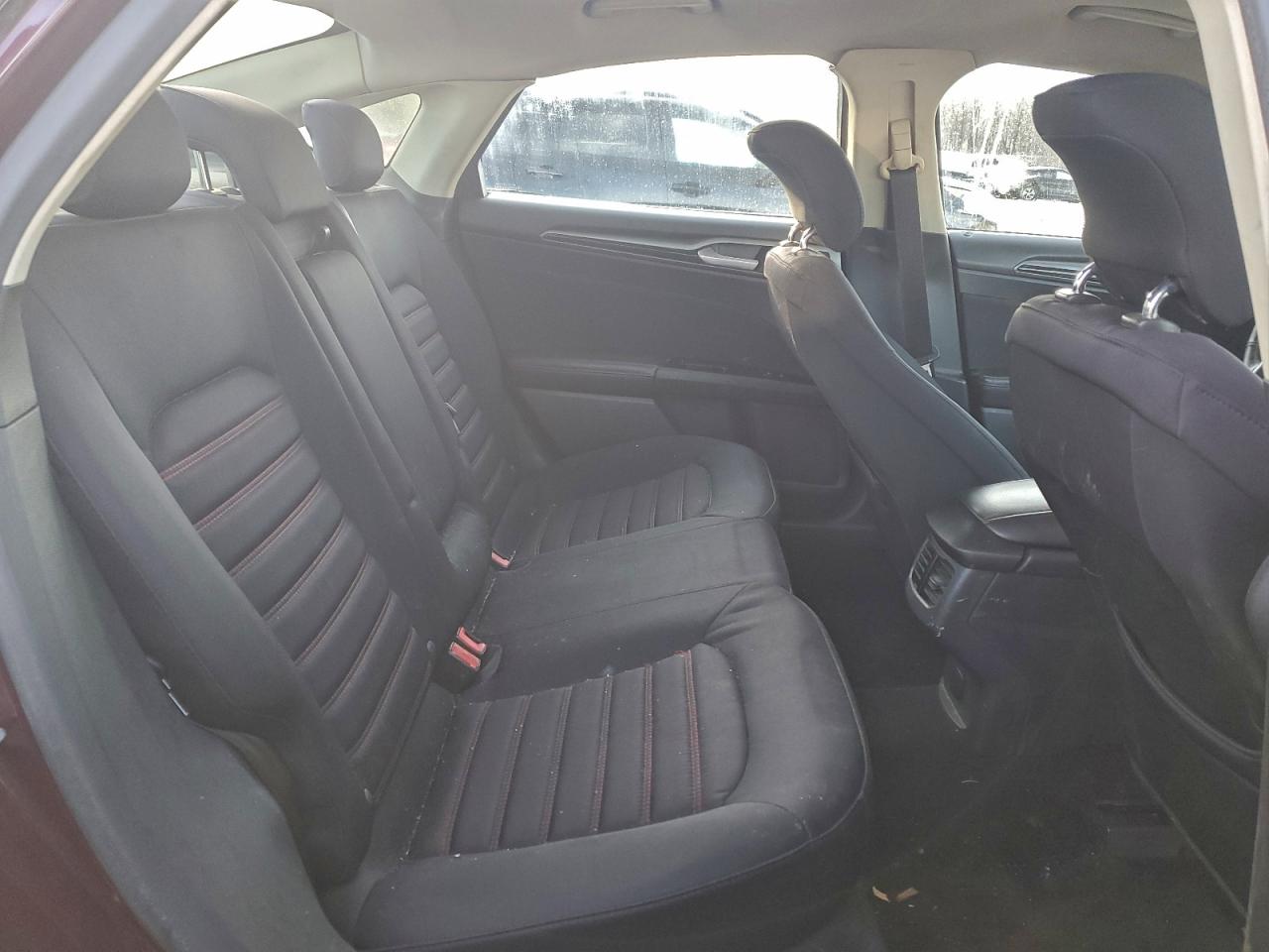 2013 FORD FUSION SE photo 10
