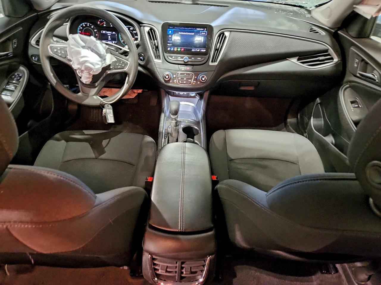 2024 CHEVROLET MALIBU LT photo 8
