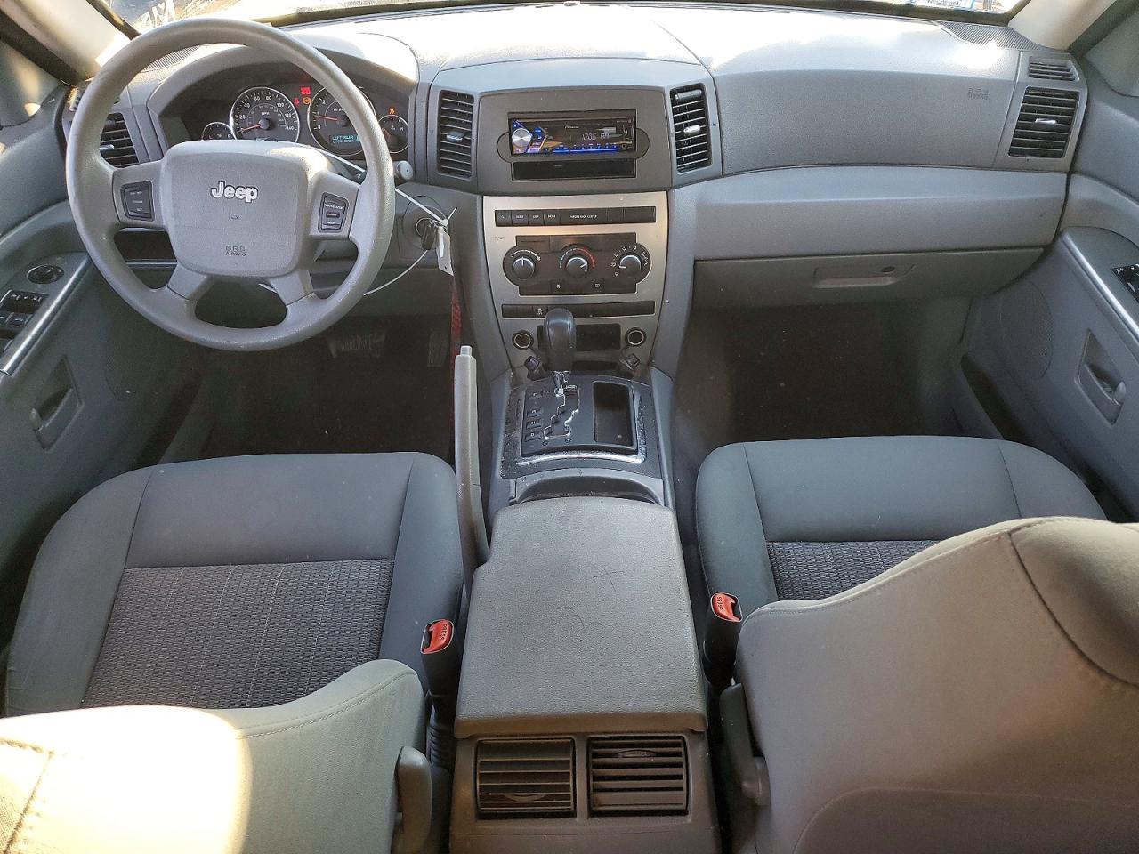 2007 JEEP GRAND CHEROKEE LAREDO photo 8