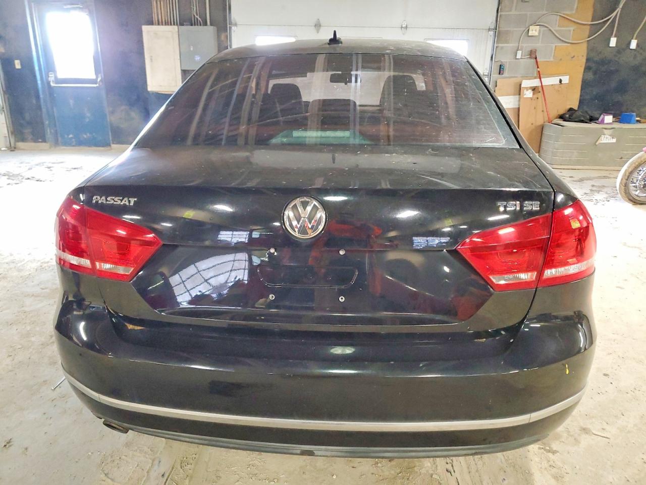 2015 VOLKSWAGEN PASSAT SE photo 11