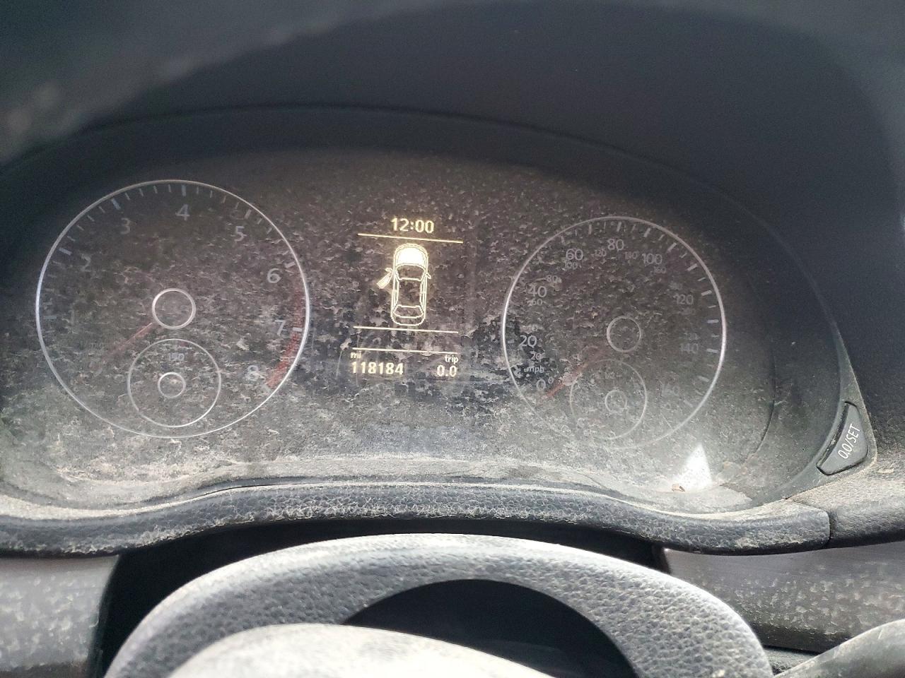 2015 VOLKSWAGEN PASSAT SE photo 17