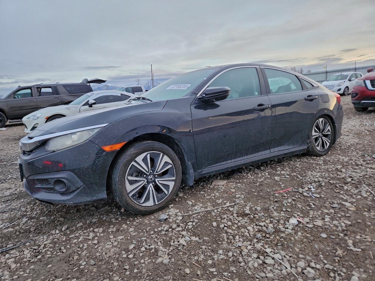 2016 HONDA CIVIC