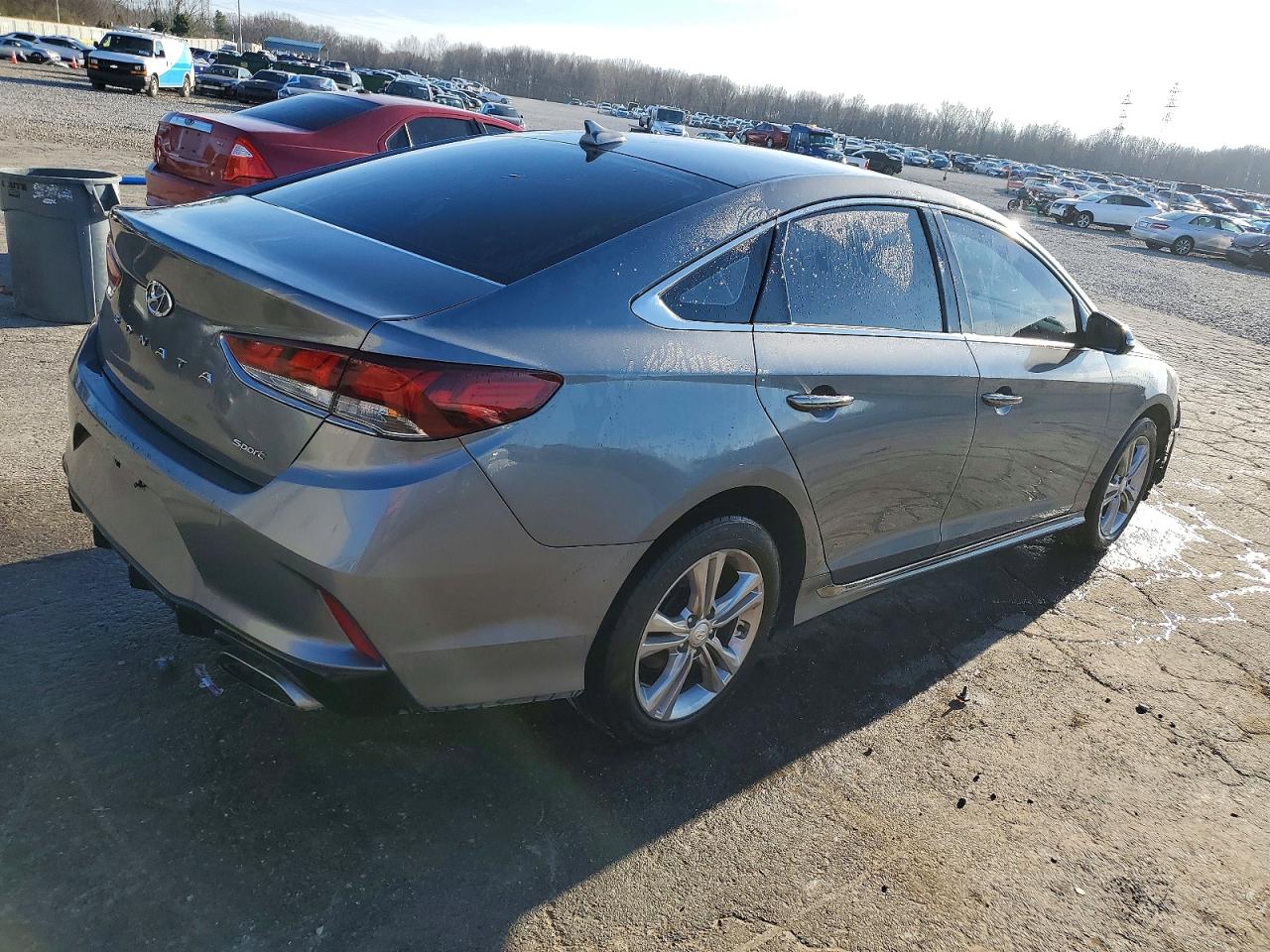 2018 HYUNDAI SONATA SPORT photo 3
