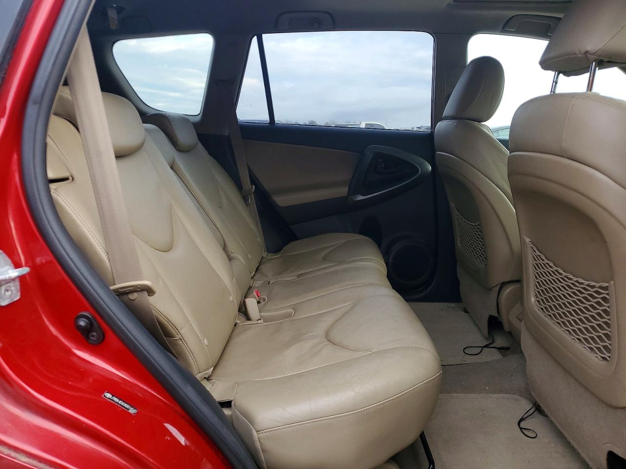 2010 TOYOTA RAV4 LIMITED photo 31