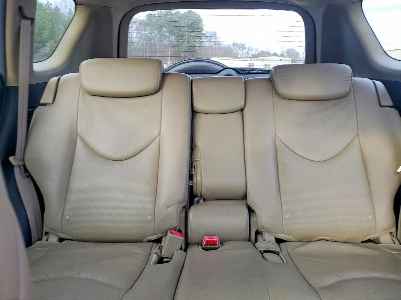 2010 TOYOTA RAV4 LIMITED photo 28