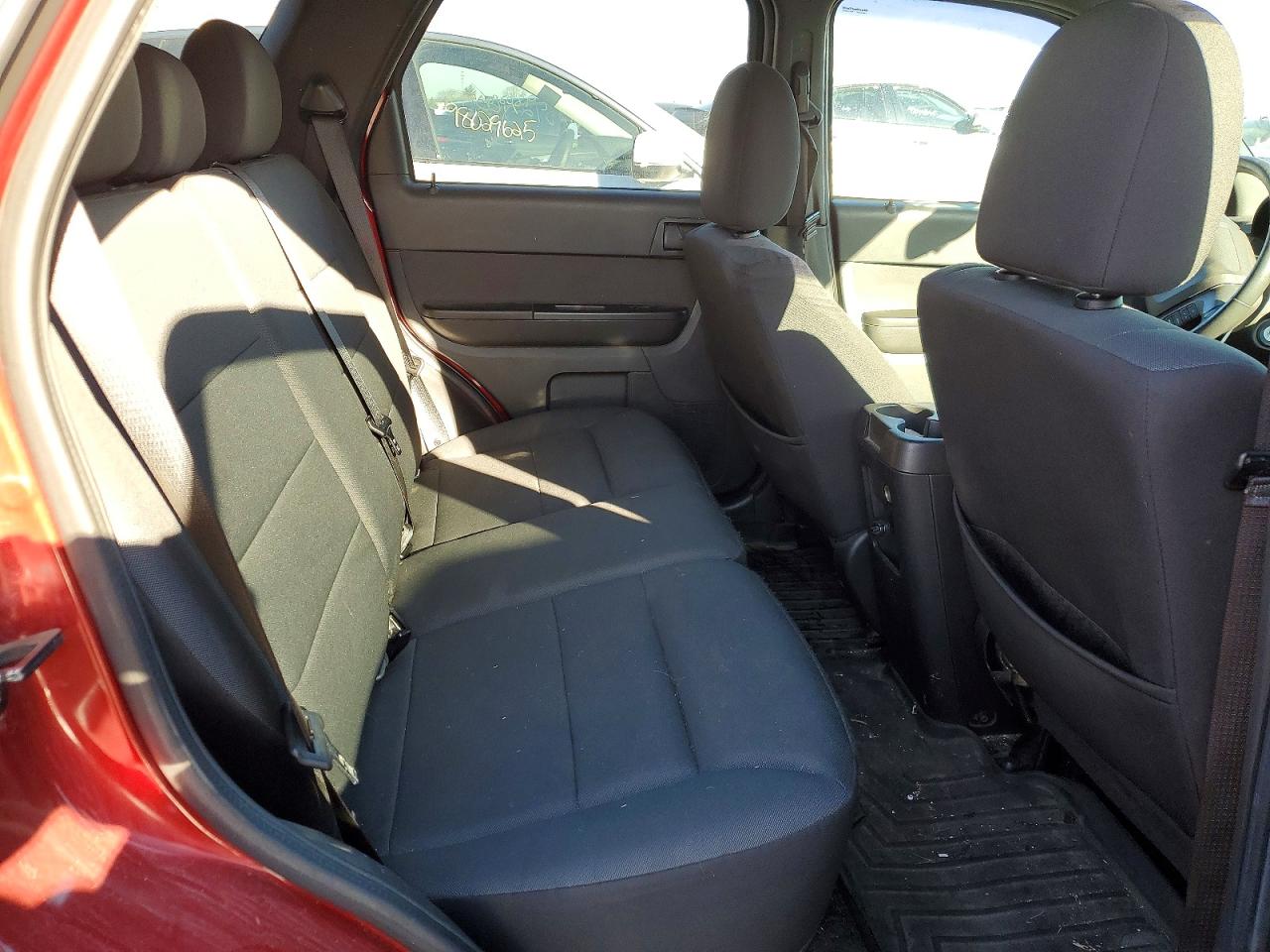 2012 FORD ESCAPE XLT photo 10