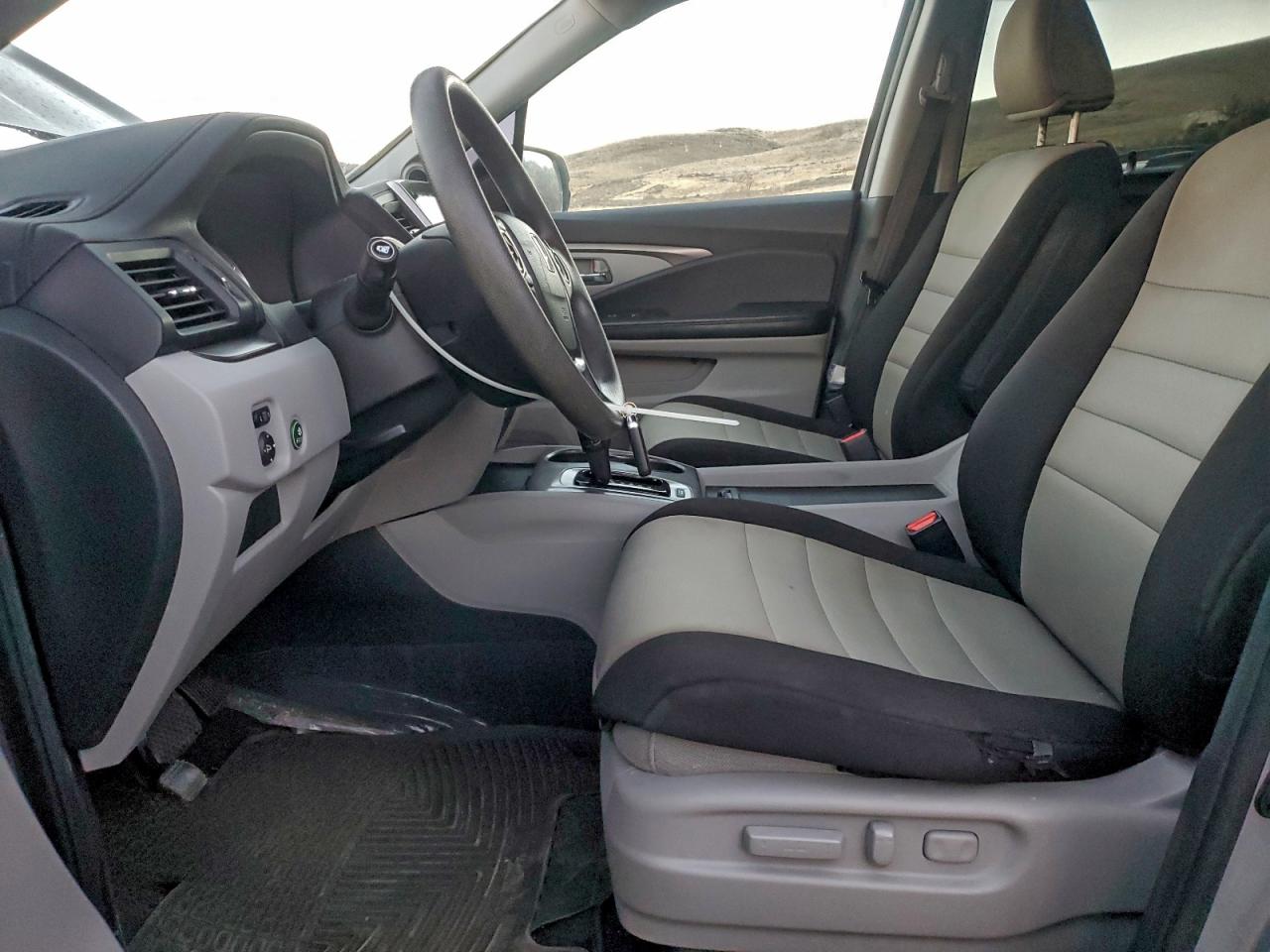 2016 HONDA PILOT EX photo 7