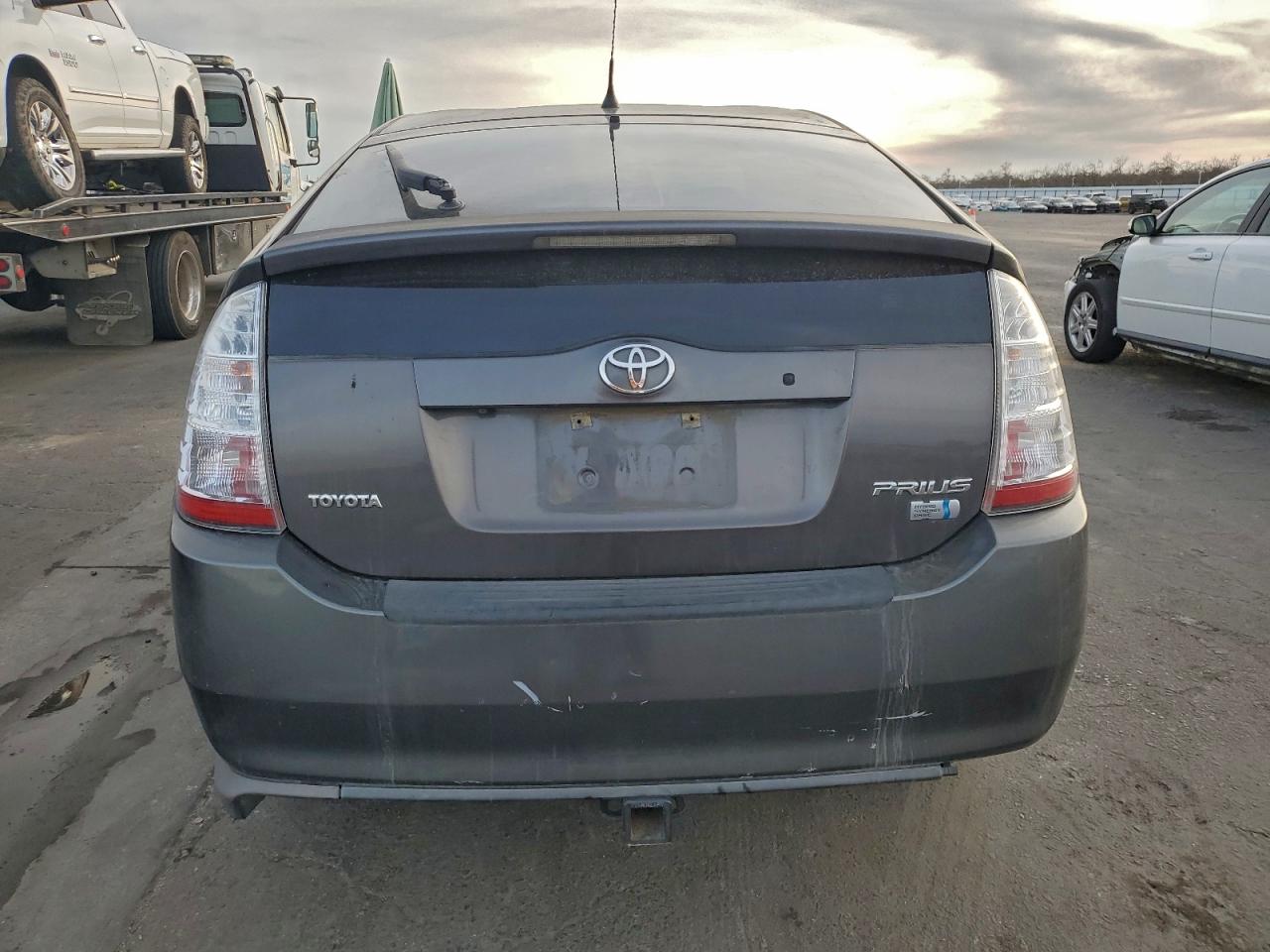 2008 TOYOTA PRIUS photo 6