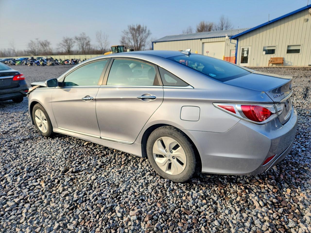2015 HYUNDAI SONATA HYBRID photo 4