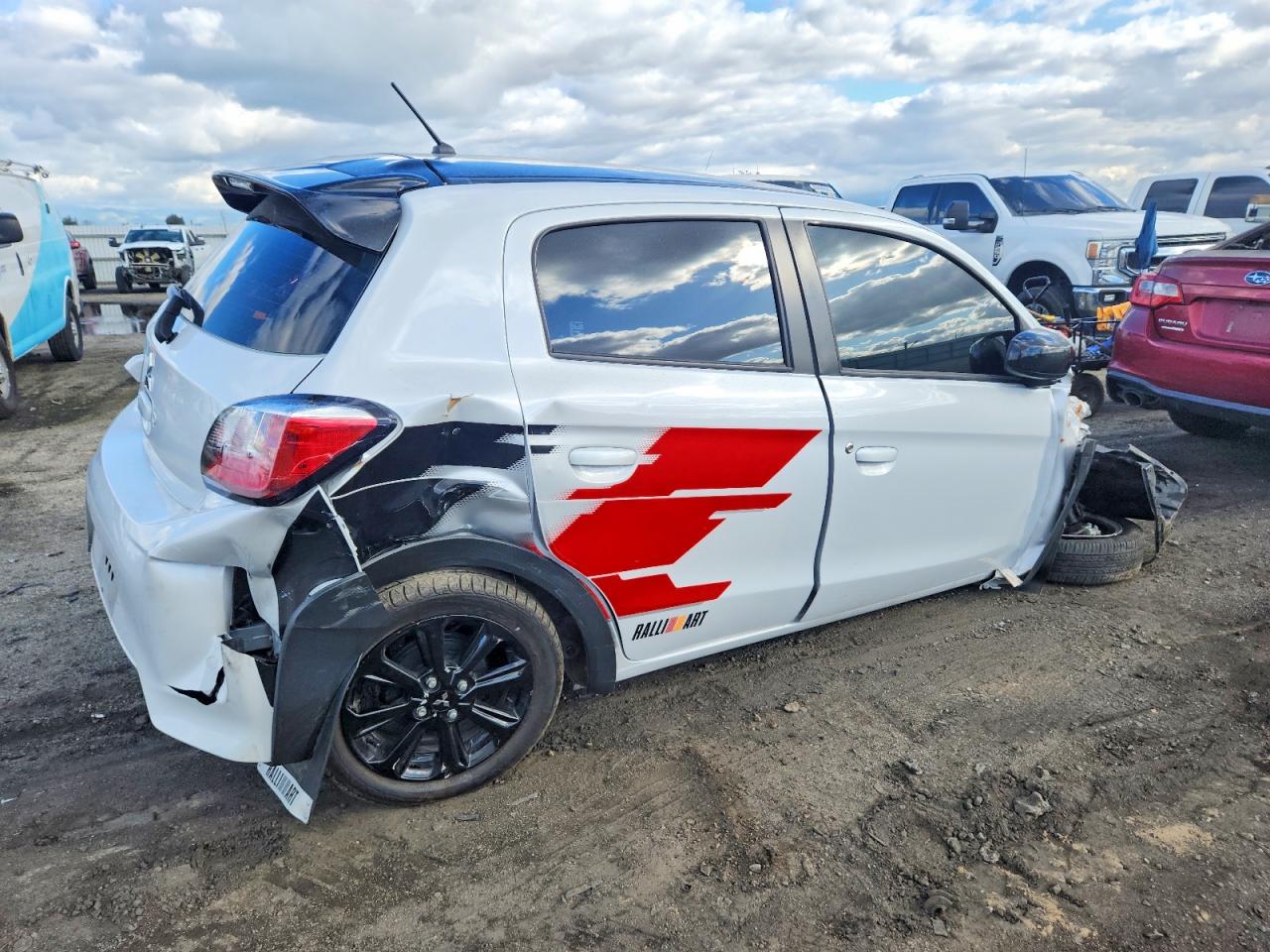 2024 MITSUBISHI MIRAGE SE photo 3