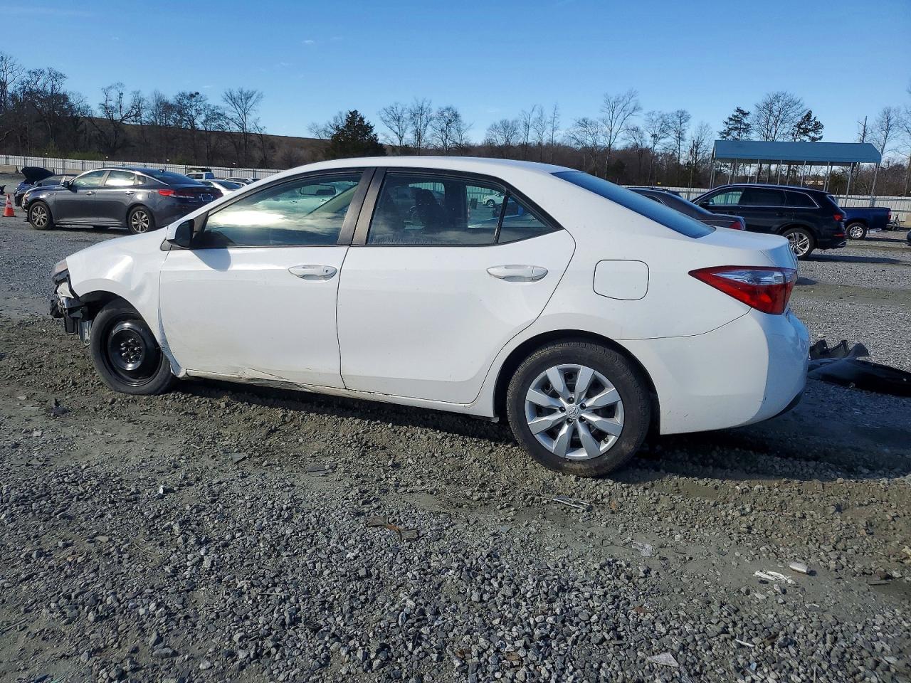 2014 TOYOTA COROLLA L photo 3