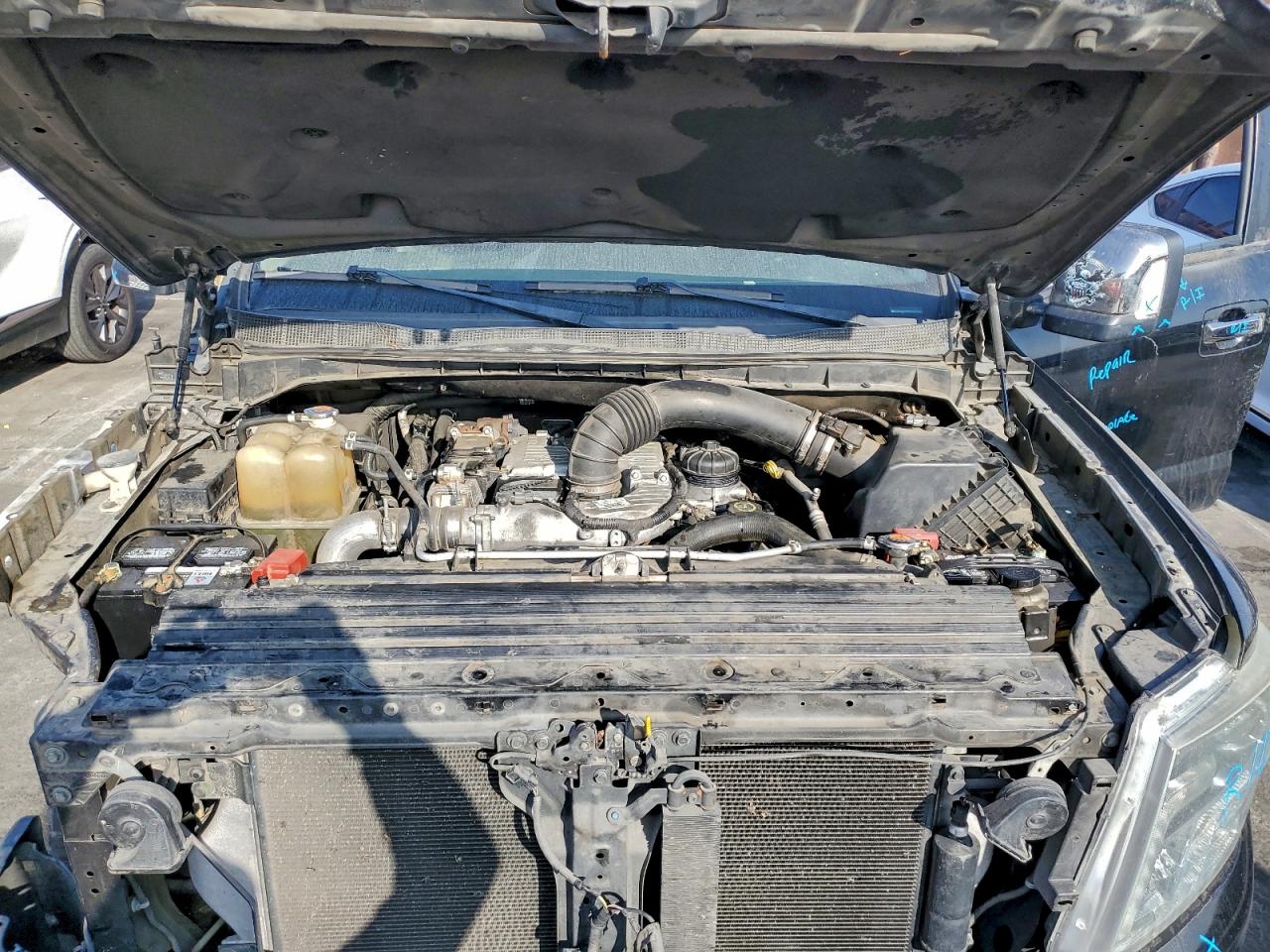 2016 NISSAN TITAN XD SL photo 21