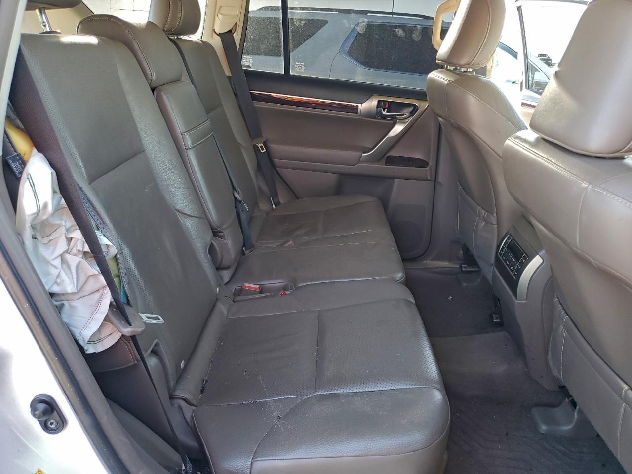 2015 LEXUS GX 460 photo 11