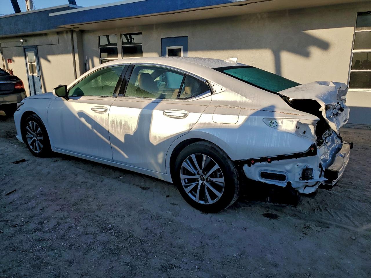 2020 LEXUS ES 350 photo 3