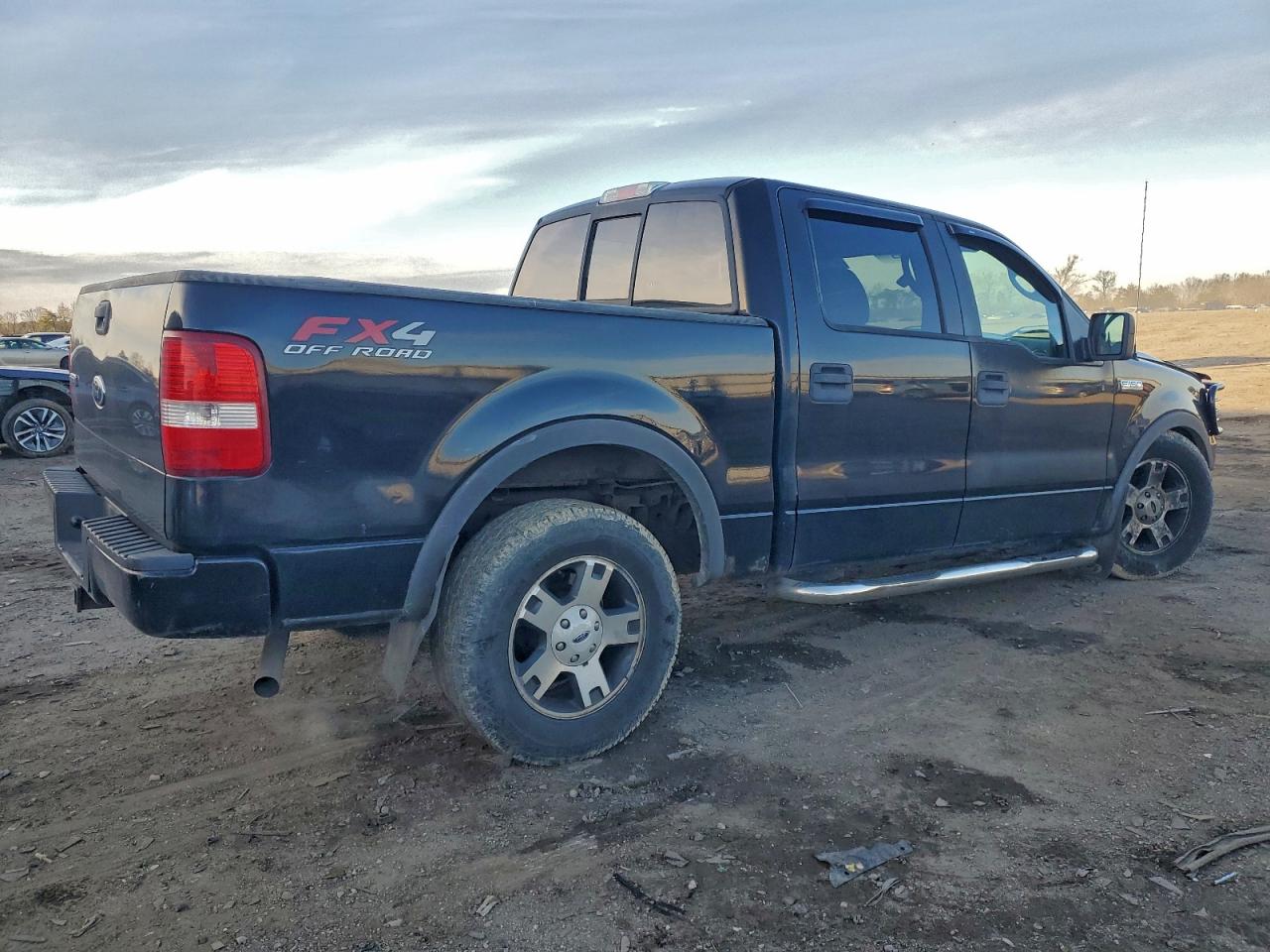 2005 FORD F150 SUPERCREW photo 3