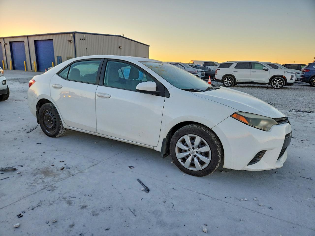 2015 TOYOTA COROLLA L photo 4