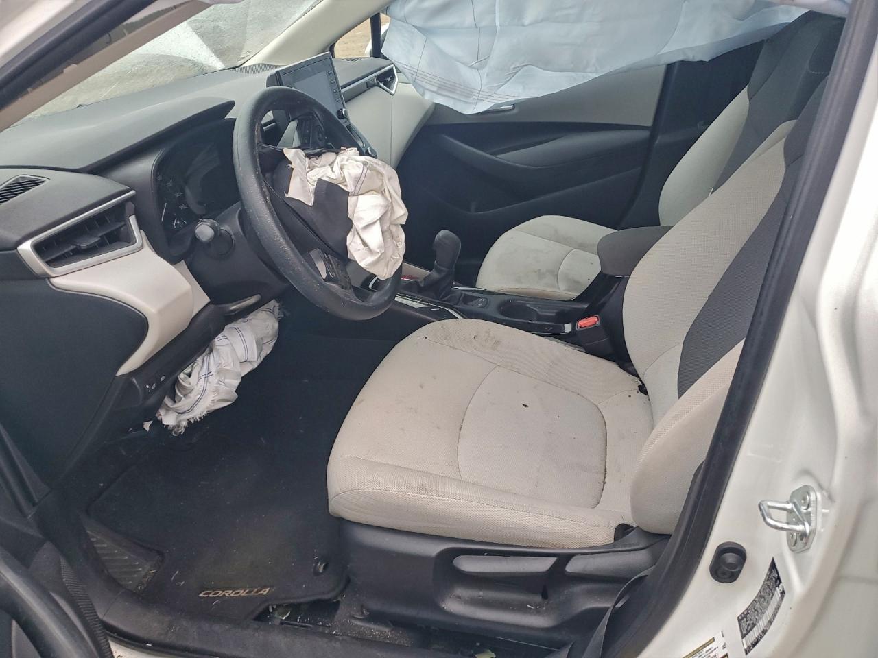 2021 TOYOTA COROLLA L photo 13