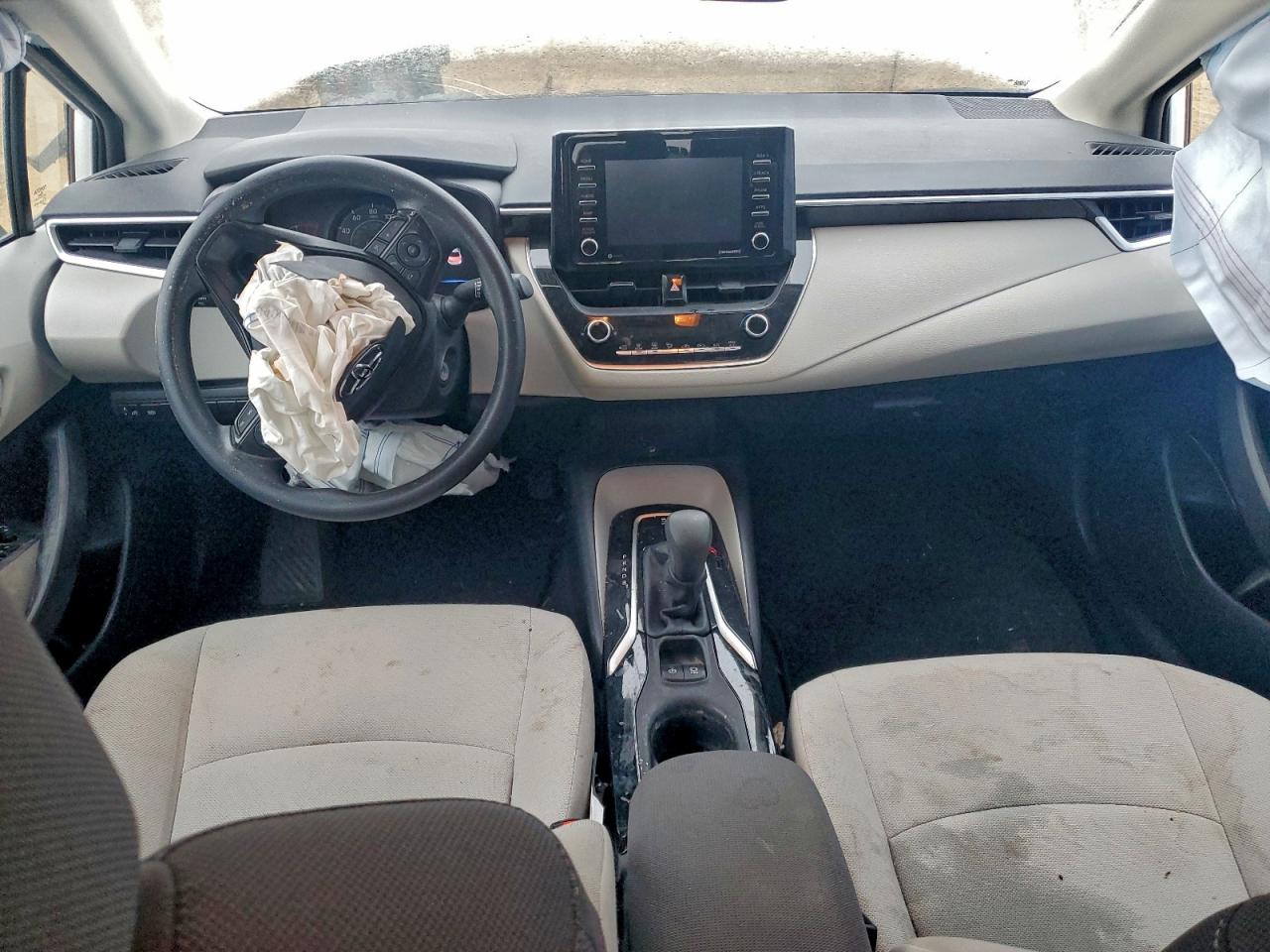 2021 TOYOTA COROLLA L photo 15