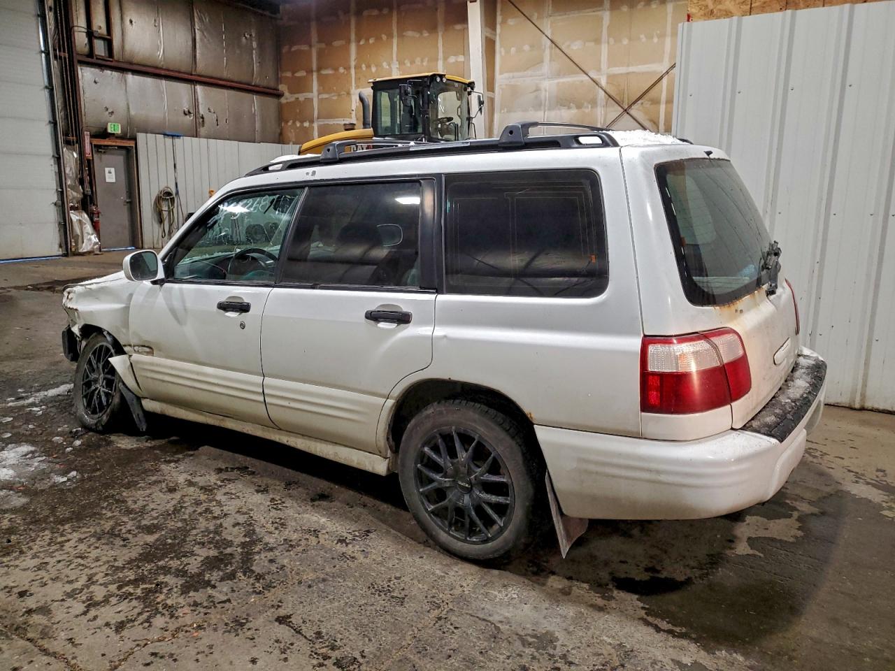 2001 SUBARU FORESTER S photo 4