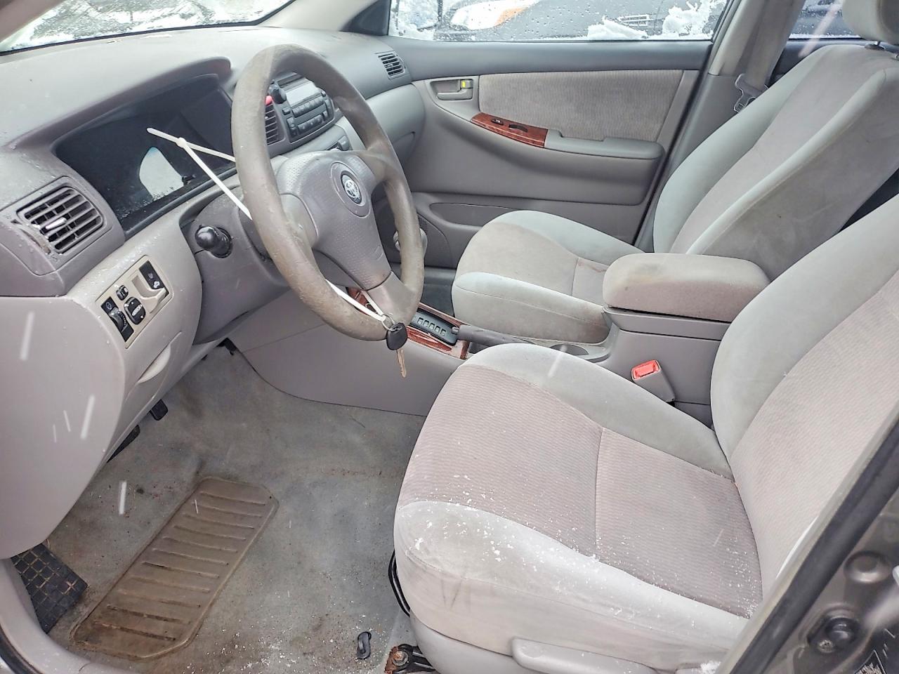 2007 TOYOTA COROLLA CE photo 19