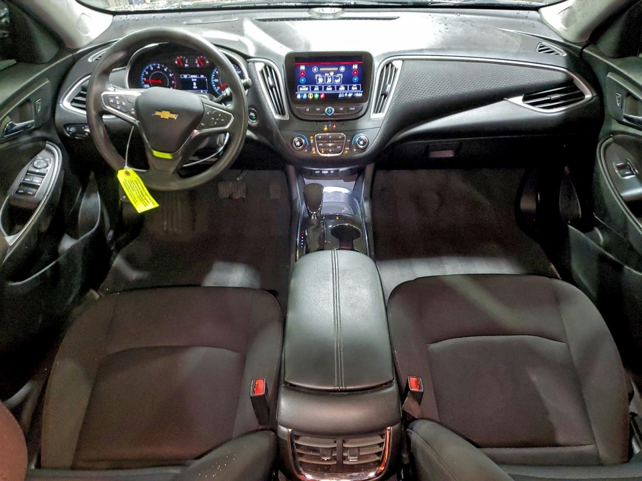 2024 CHEVROLET MALIBU LT photo 8