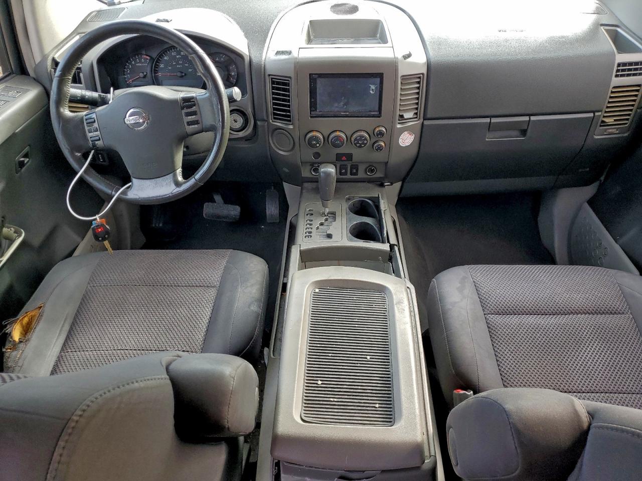 2004 NISSAN ARMADA SE photo 8