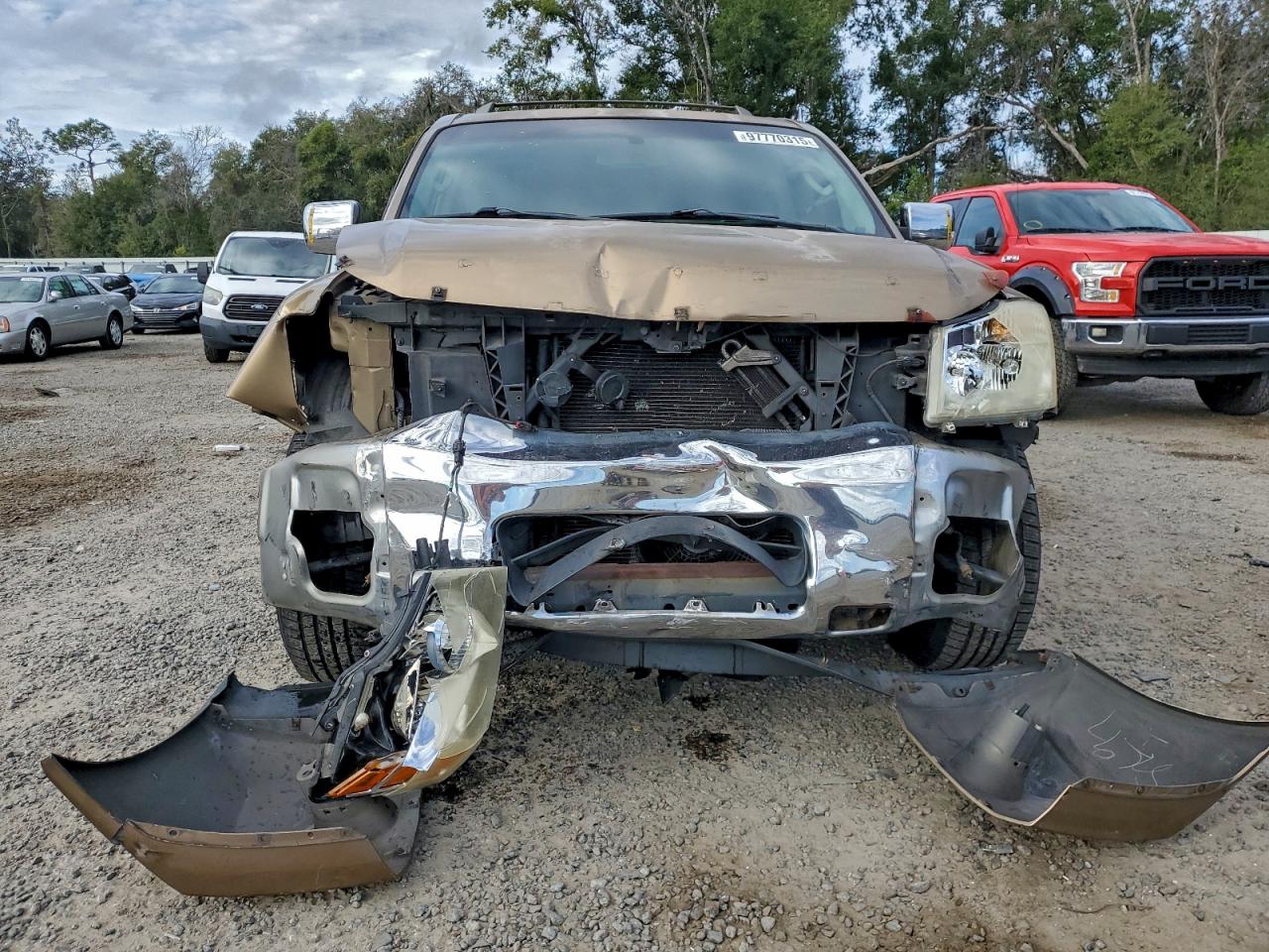 2004 NISSAN ARMADA SE photo 5