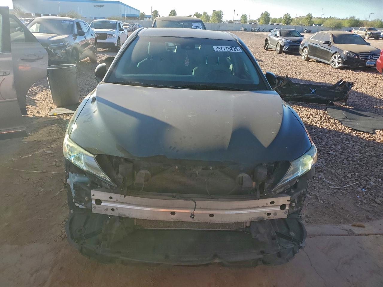 2018 TOYOTA CAMRY L photo 5
