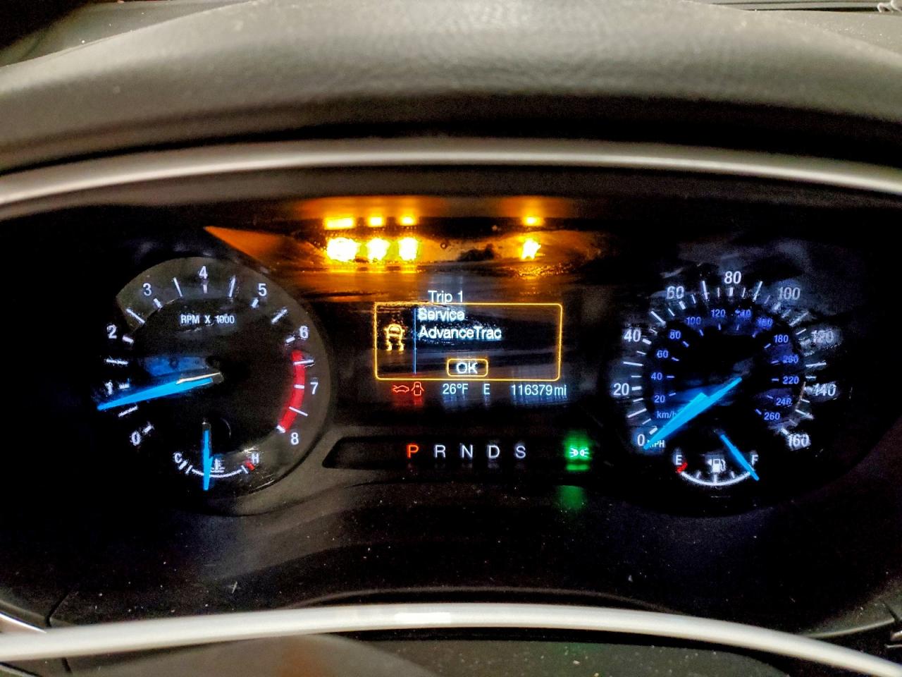 2016 FORD FUSION SE photo 9