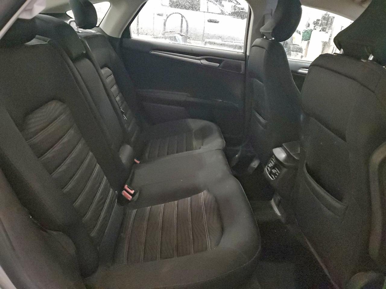 2016 FORD FUSION SE photo 10