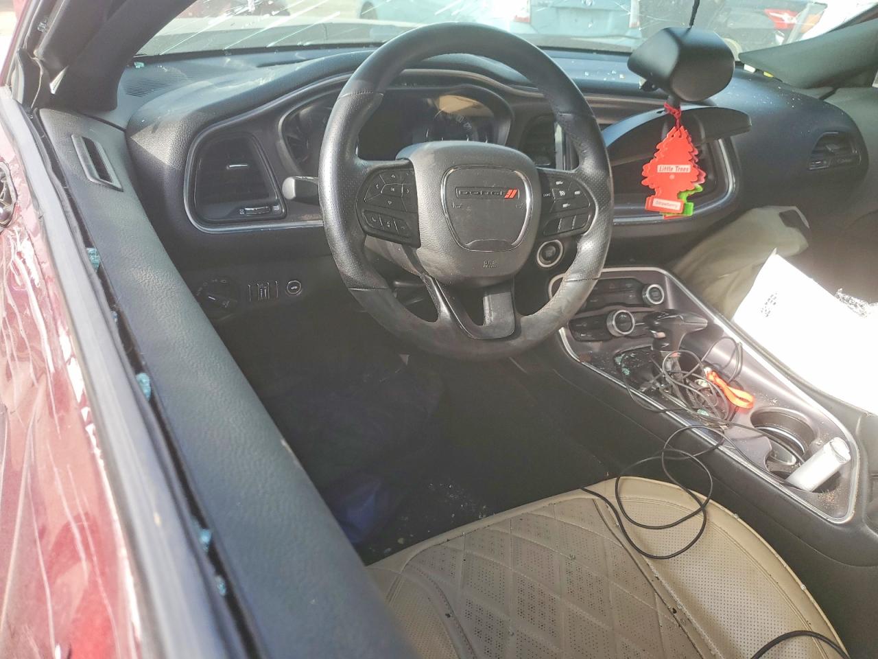 2022 DODGE CHALLENGER SXT photo 15