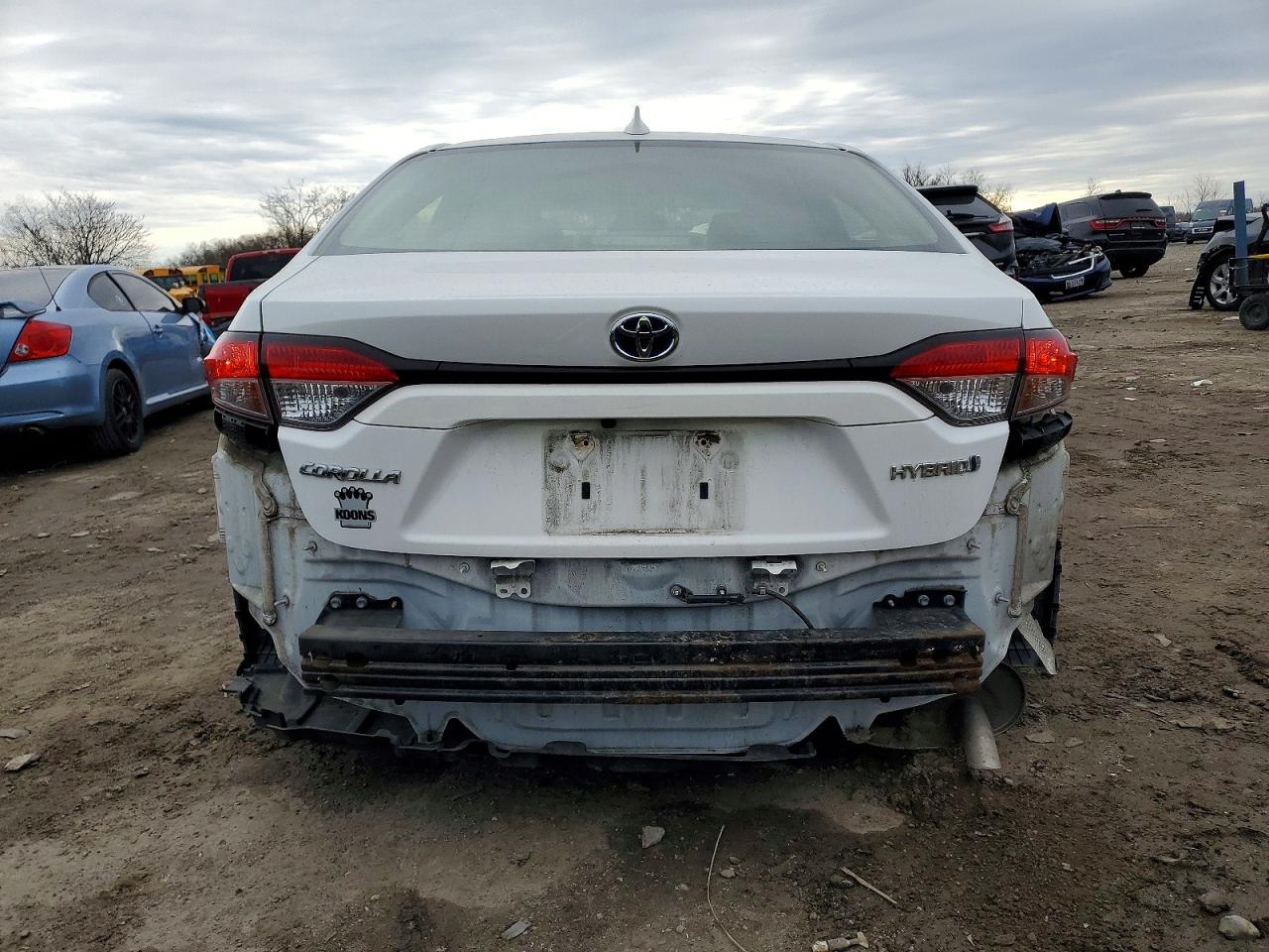 2020 TOYOTA COROLLA LE photo 6