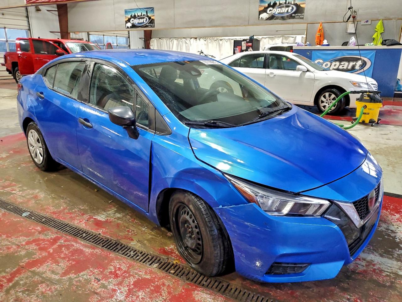 2020 NISSAN VERSA S photo 4