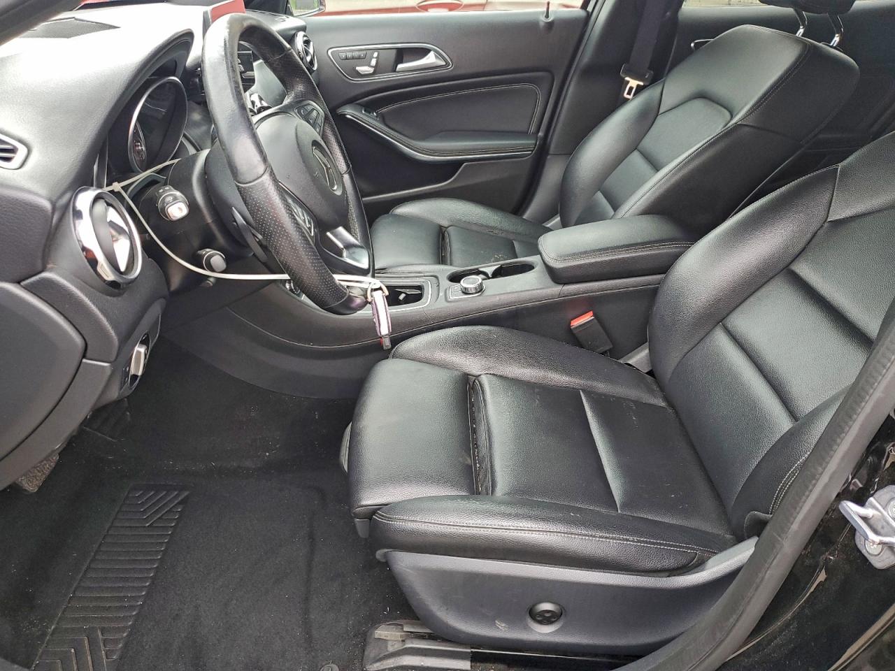 2019 MERCEDES-BENZ GLA 250 4MATIC photo 7