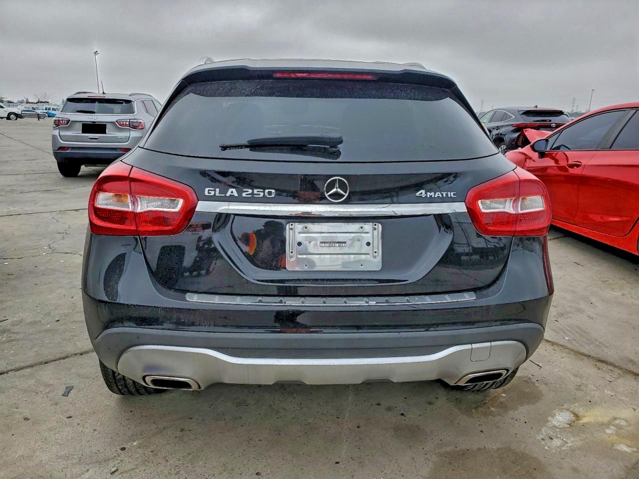 2019 MERCEDES-BENZ GLA 250 4MATIC photo 6