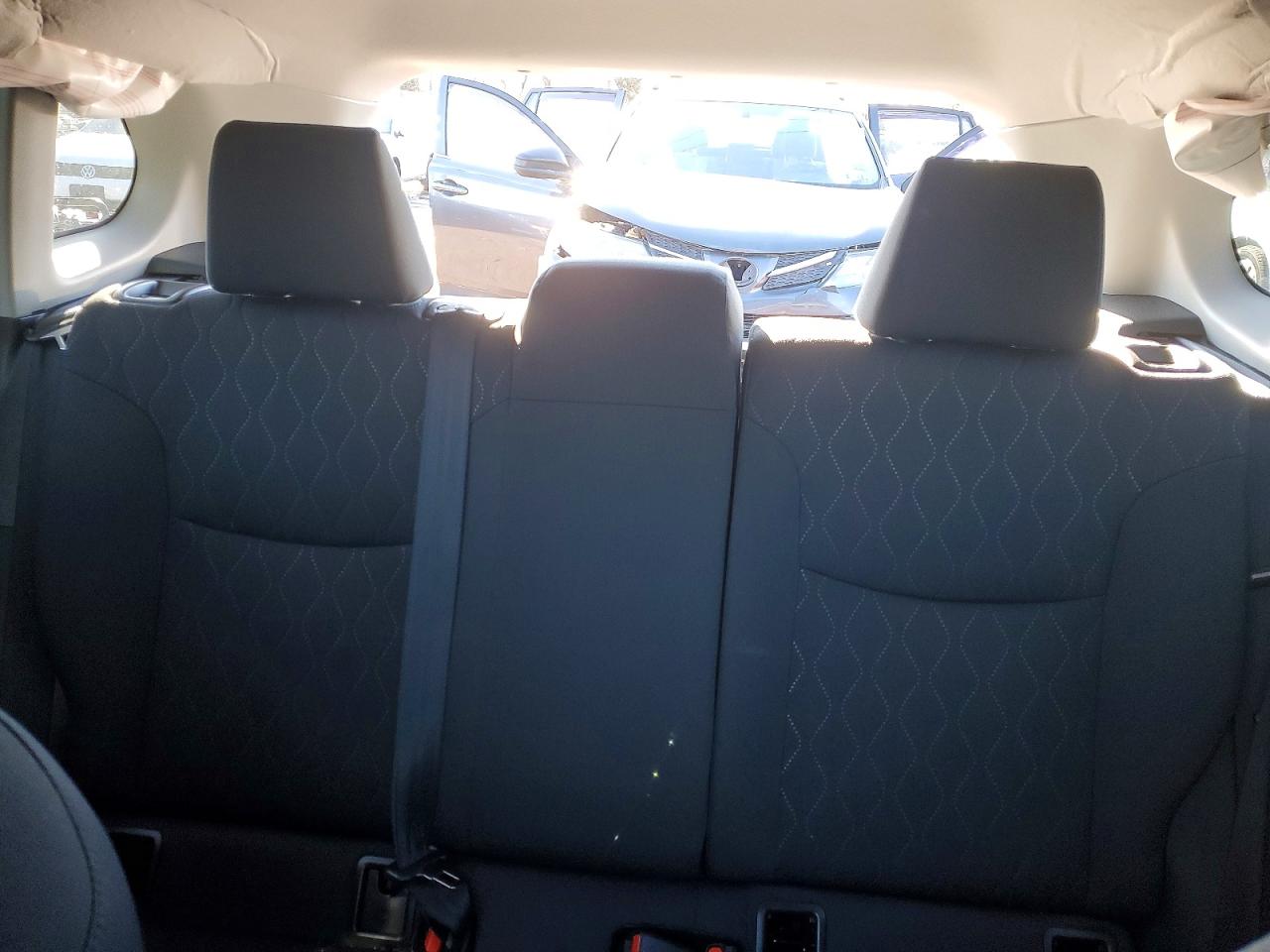 2024 TOYOTA COROLLA CROSS LE photo 10