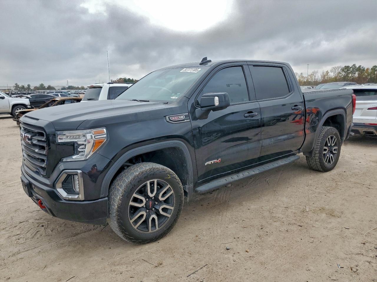 2021 GMC SIERRA