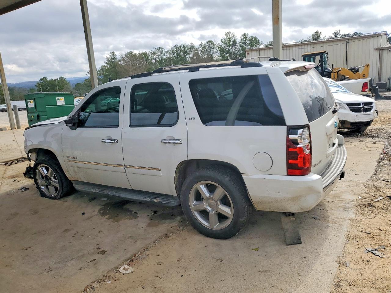 2011 CHEVROLET TAHOE C1500 LTZ photo 3